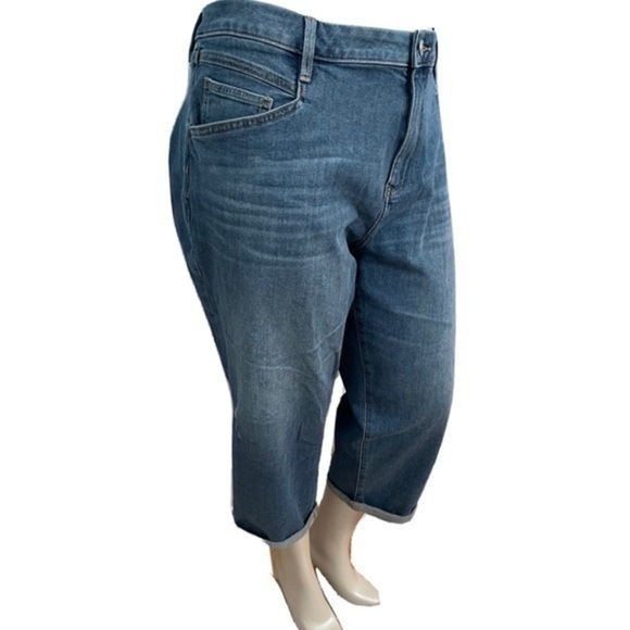 NWT Simply Vera Wang Distressed Crop Jeans Mid Rise Boyfriend Capris 18 - Picture 3 of 9